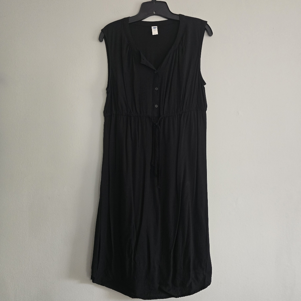 Old Navy Black Maternity Dress, Medium